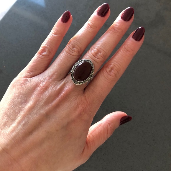 Ring - Picture 2 of 3